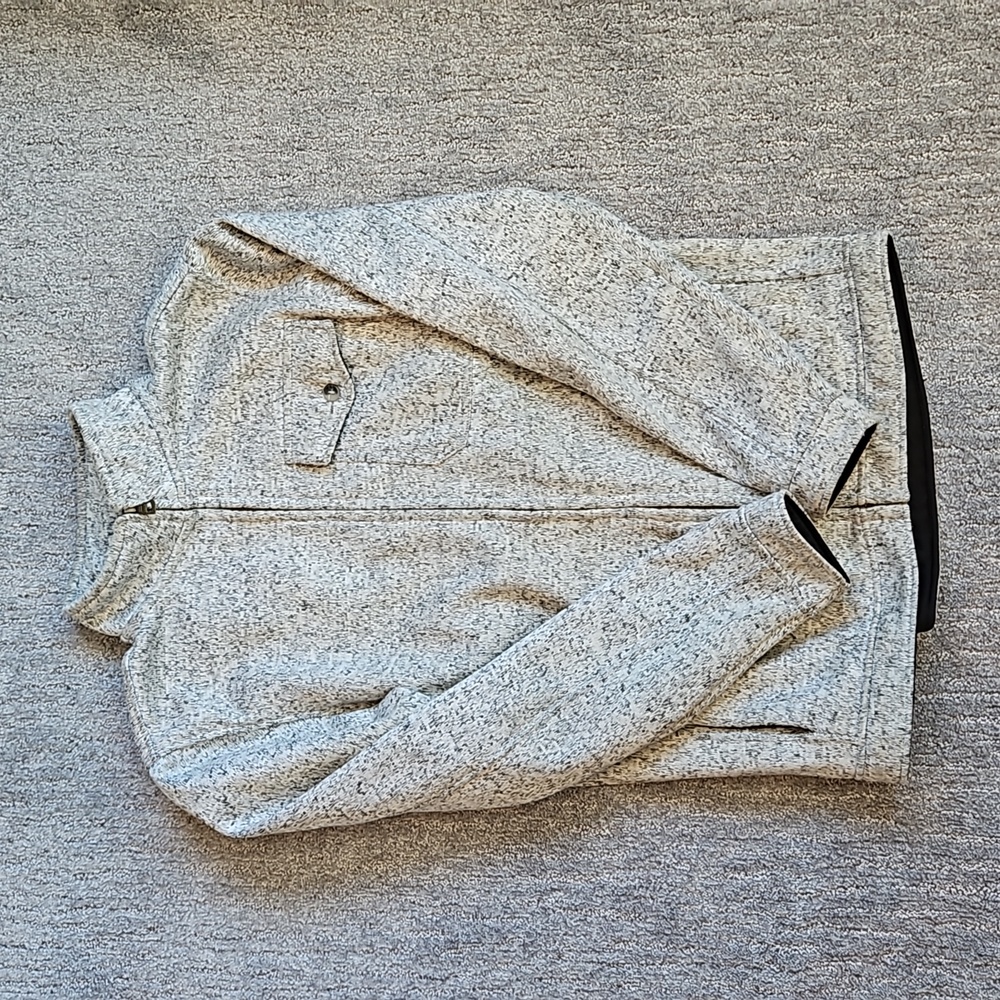 Full zip light weight jacket